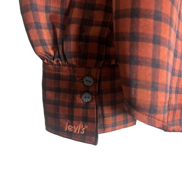 Levi’s Silky Brown Button Down Large - Picture 10 of 10
